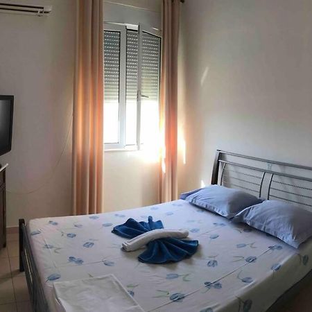 Apartamento Pavlopetri Vingláfia Exterior foto